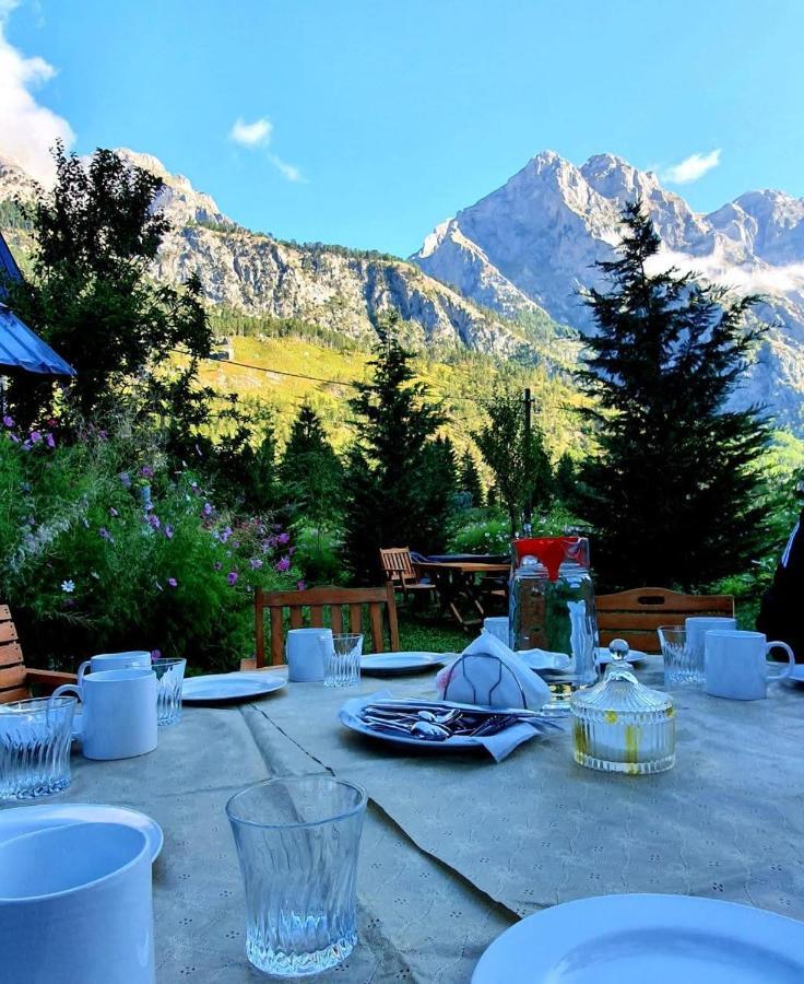 Guesthouse Demushi Valbona Kültér fotó